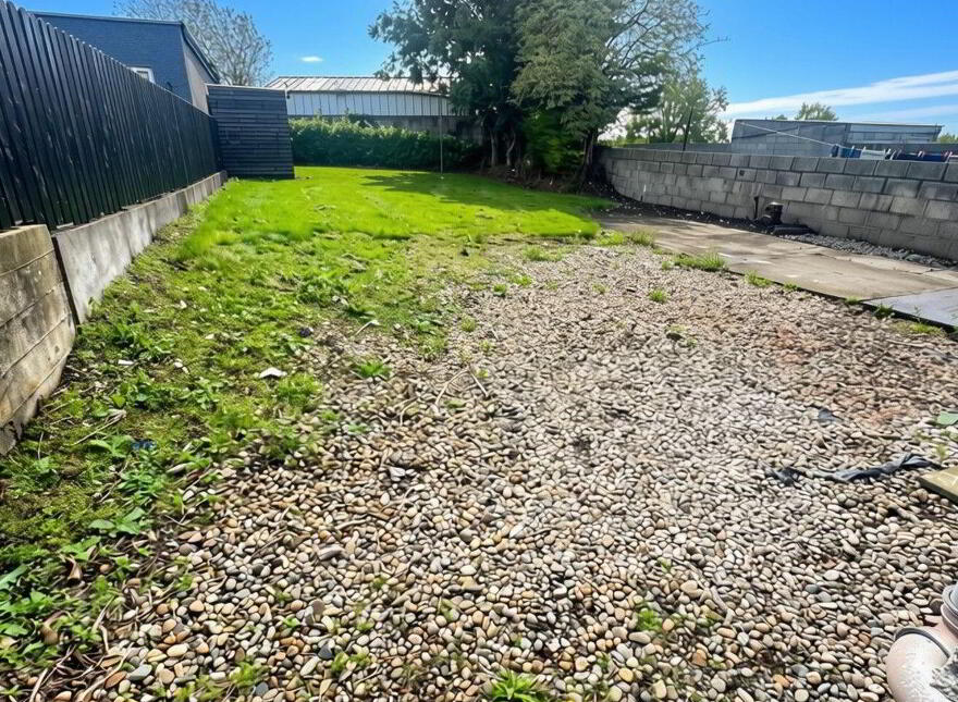 Dambreegie, 35 Valley Court, Dublin Road, Athlone, N37D6X4