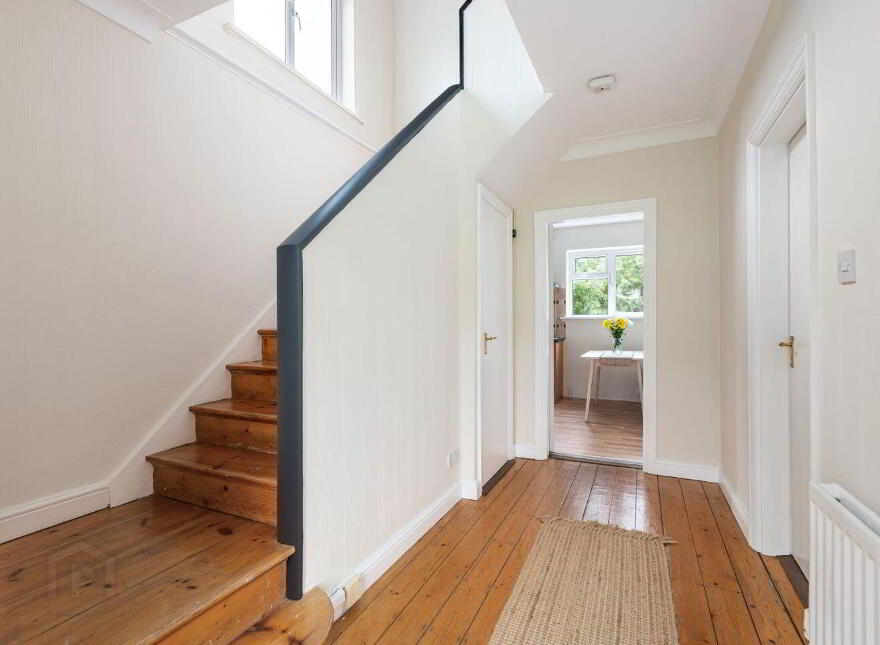 11 Southwood Park ( Off Mount Merrion Avenue), Blackrock, Blackrock, A94P7Y8