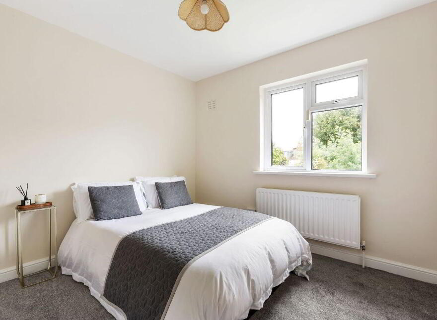 11 Southwood Park ( Off Mount Merrion Avenue), Blackrock, Blackrock, A94P7Y8