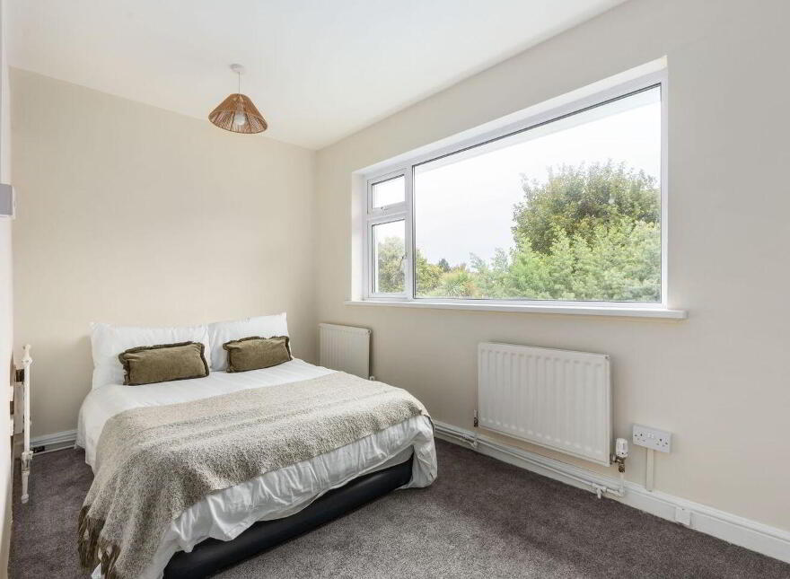11 Southwood Park ( Off Mount Merrion Avenue), Blackrock, Blackrock, A94P7Y8