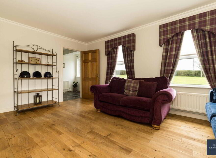 41 Ballindarragh Road, Markethill, BT60 1QB