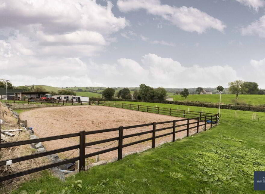 41 Ballindarragh Road, Markethill, BT60 1QB