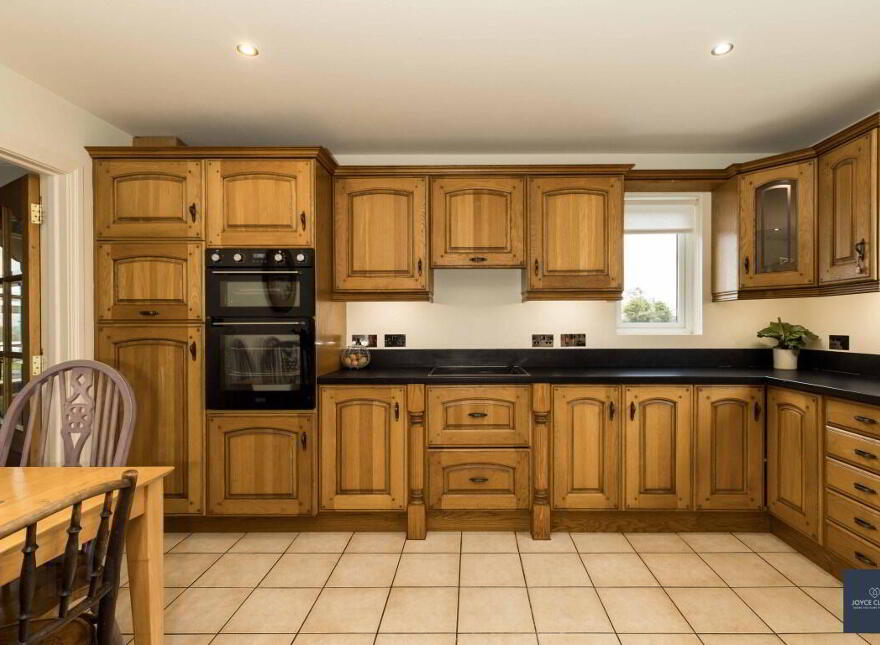 41 Ballindarragh Road, Markethill, BT60 1QB