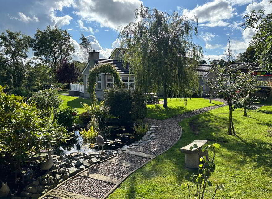 Fruitfield Cottage, 11 Kilmachugh Road, Markethill, BT60 2ET