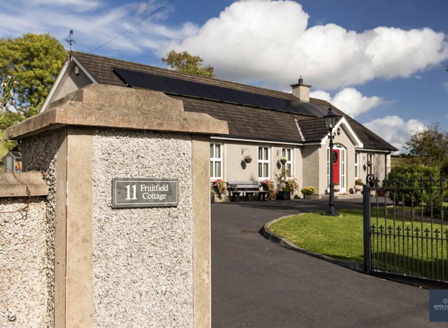 Fruitfield Cottage, 11 Kilmachugh Road, Markethill, BT60 2ET