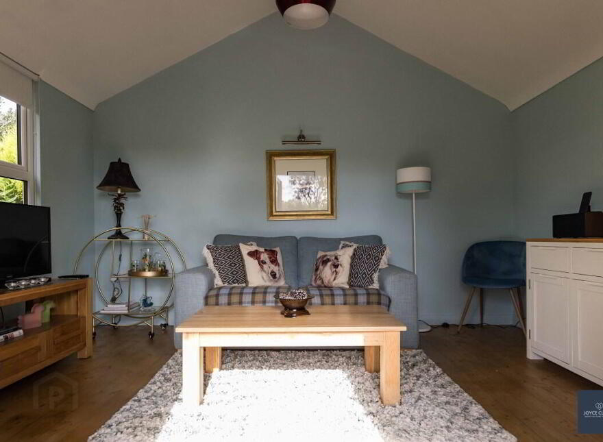 Fruitfield Cottage, 11 Kilmachugh Road, Markethill, BT60 2ET