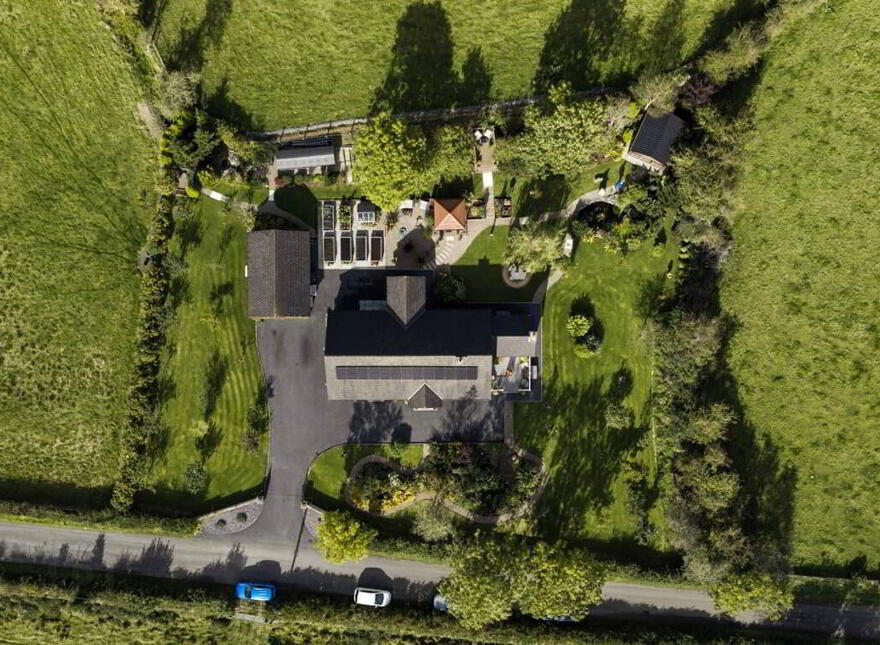Fruitfield Cottage, 11 Kilmachugh Road, Markethill, BT60 2ET