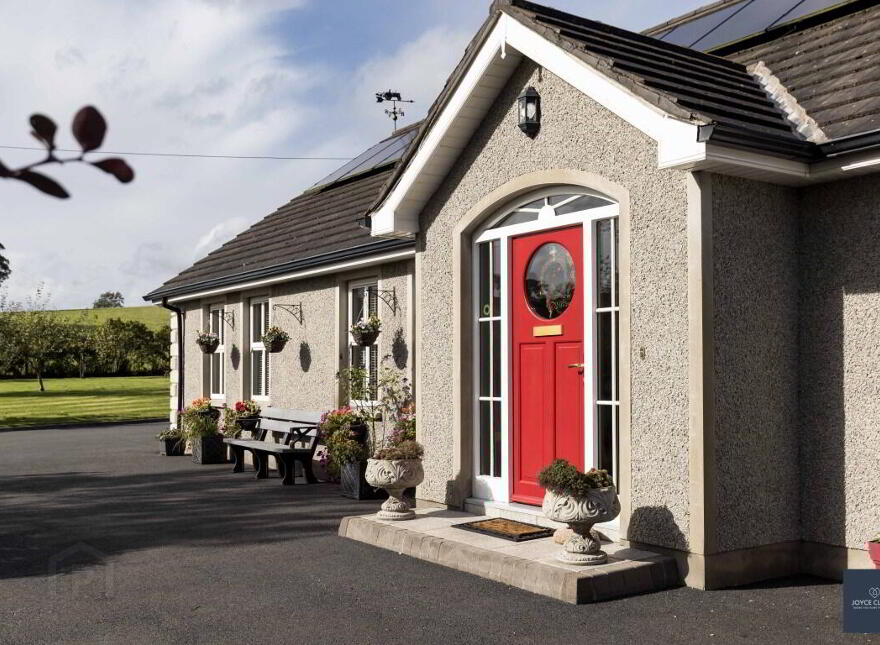 Fruitfield Cottage, 11 Kilmachugh Road, Markethill, BT60 2ET