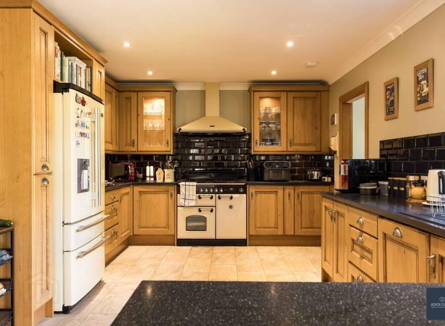 Fruitfield Cottage, 11 Kilmachugh Road, Markethill, BT60 2ET