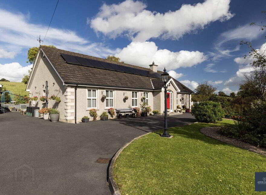 Fruitfield Cottage, 11 Kilmachugh Road, Markethill, BT60 2ET
