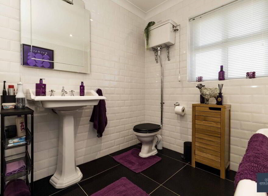 Fruitfield Cottage, 11 Kilmachugh Road, Markethill, BT60 2ET
