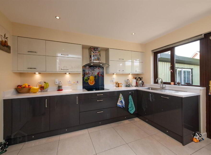 37 Shrewsbury Dale, Saintfield, BT24 7NE