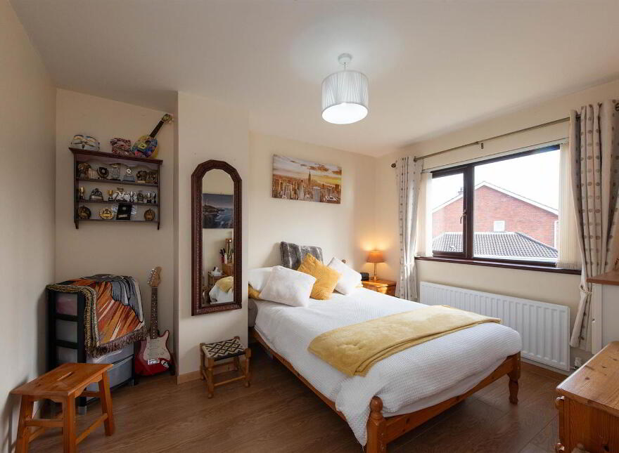 37 Shrewsbury Dale, Saintfield, BT24 7NE