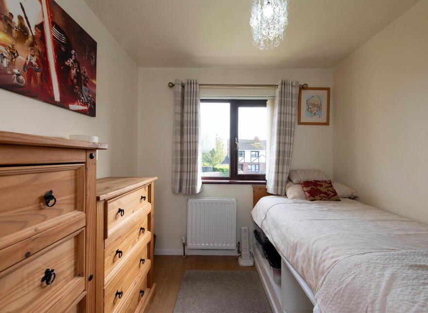 37 Shrewsbury Dale, Saintfield, BT24 7NE