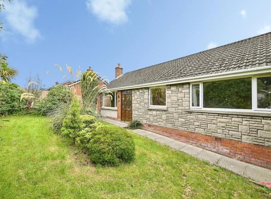 8 Knockview Park, Newtownabbey, BT36 6TY