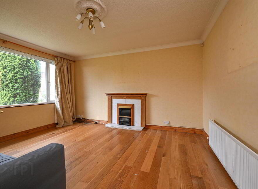 8 Knockview Park, Newtownabbey, BT36 6TY