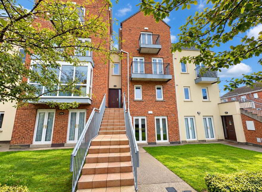 32 Garnish Square, Blanchardstown, Blanchardstown, D15HW01