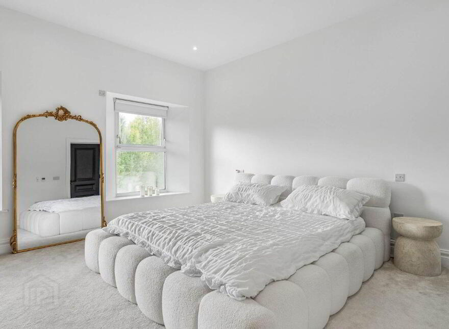 14 Grand Canal Street Upper, Ballsbridge, Grand Canal Dock, D04K1W8