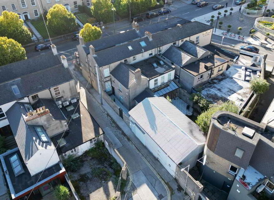 With Site/ Commercial Unit To Rear, 14 Grand Canal Street Upper, B...Ballsbridge, D04K1W8