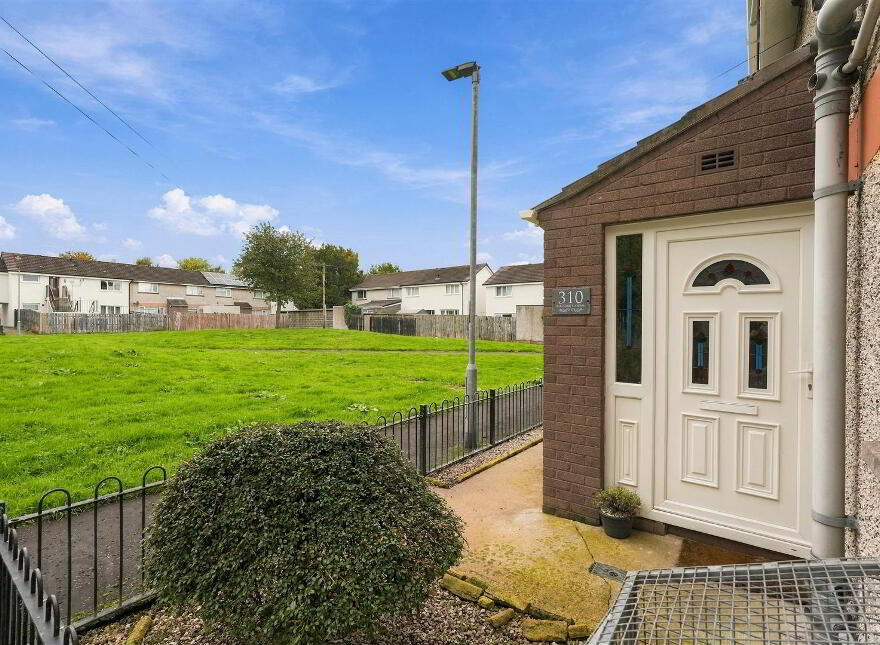 310 Rathmore Gardens, Antrim, BT41 1JQ