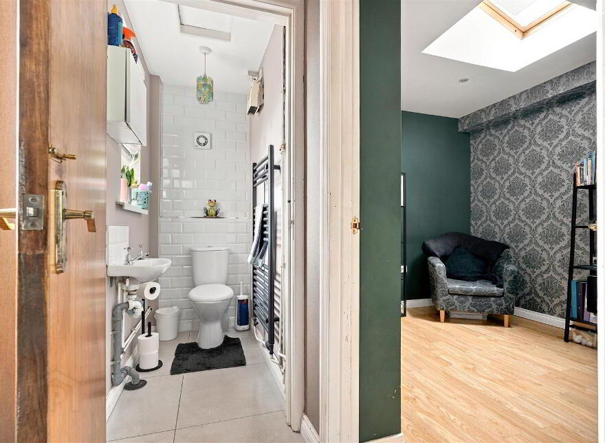 310 Rathmore Gardens, Antrim, BT41 1JQ