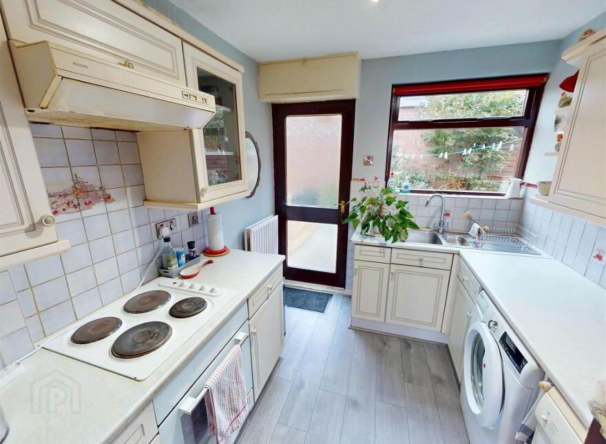 5 Pond Park Crescent, Lisburn, BT28 3JJ