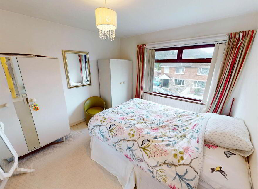 5 Pond Park Crescent, Lisburn, BT28 3JJ