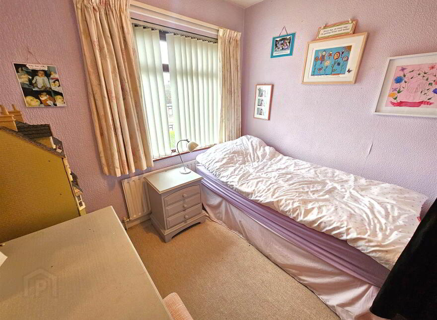 5 Pond Park Crescent, Lisburn, BT28 3JJ
