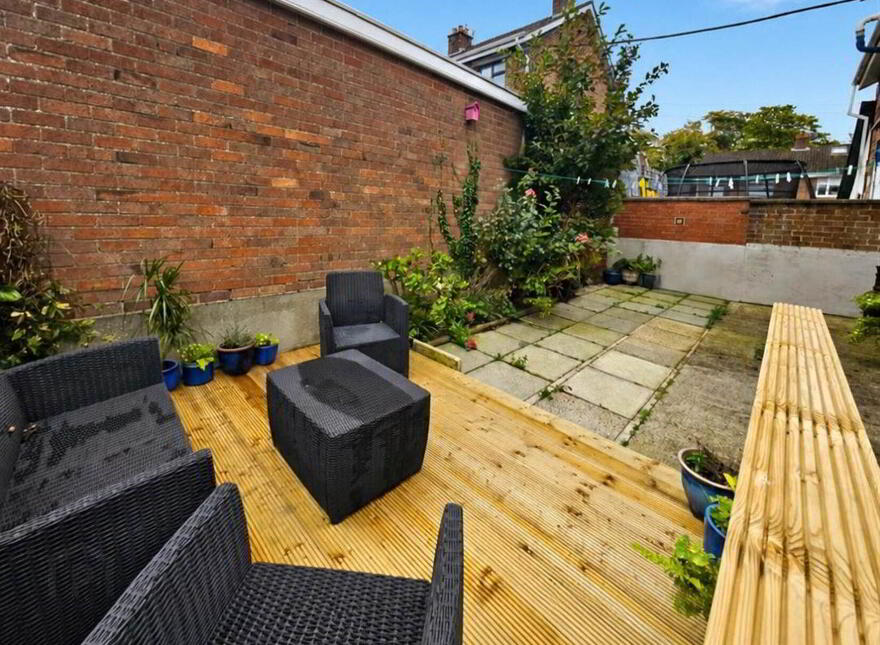 5 Pond Park Crescent, Lisburn, BT28 3JJ