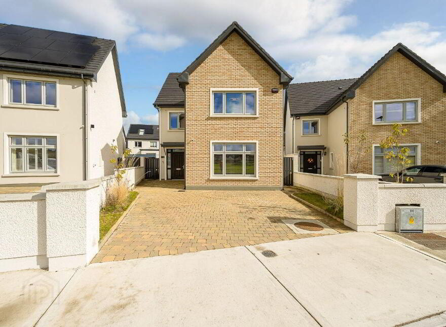 7 Clover Lawn, Janeville, Carrigaline, P43EY13