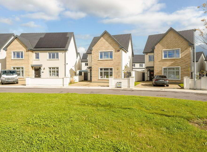 7 Clover Lawn, Janeville, Carrigaline, P43EY13
