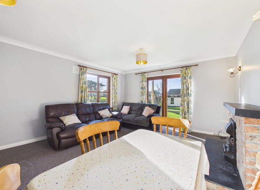 5 Pebble Place, Pebble Beach, Tramore, X91W5P6