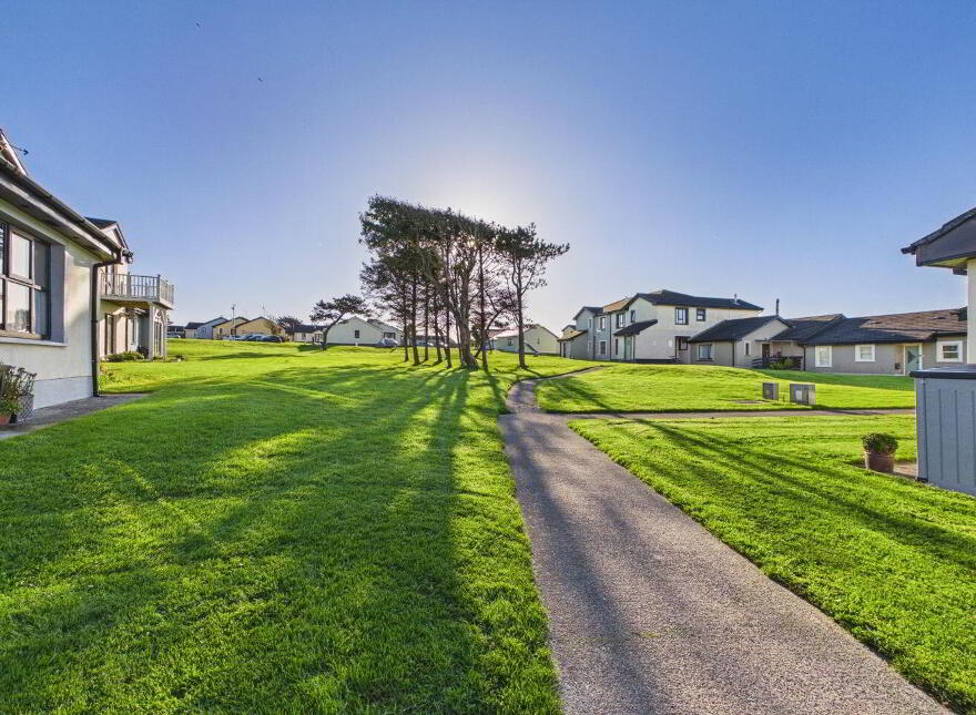 5 Pebble Place, Pebble Beach, Tramore, X91W5P6