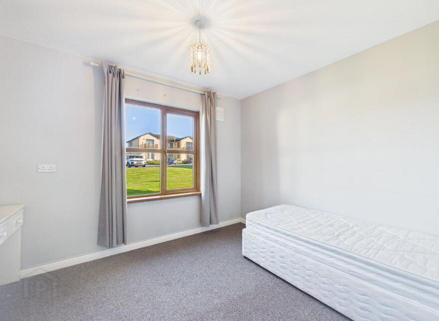 5 Pebble Place, Pebble Beach, Tramore, X91W5P6