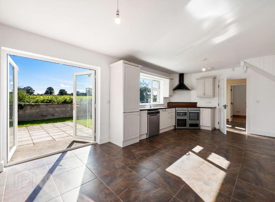 24 Templeroe, Shanballymore, Shanballymore, P51N978