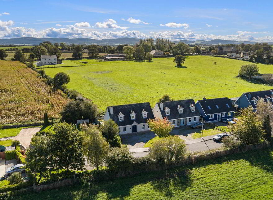 24 Templeroe, Shanballymore, Shanballymore, P51N978