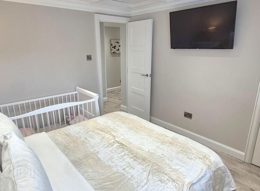 2 Orchard Row, Foyle Road, Derry, BT48 6SN