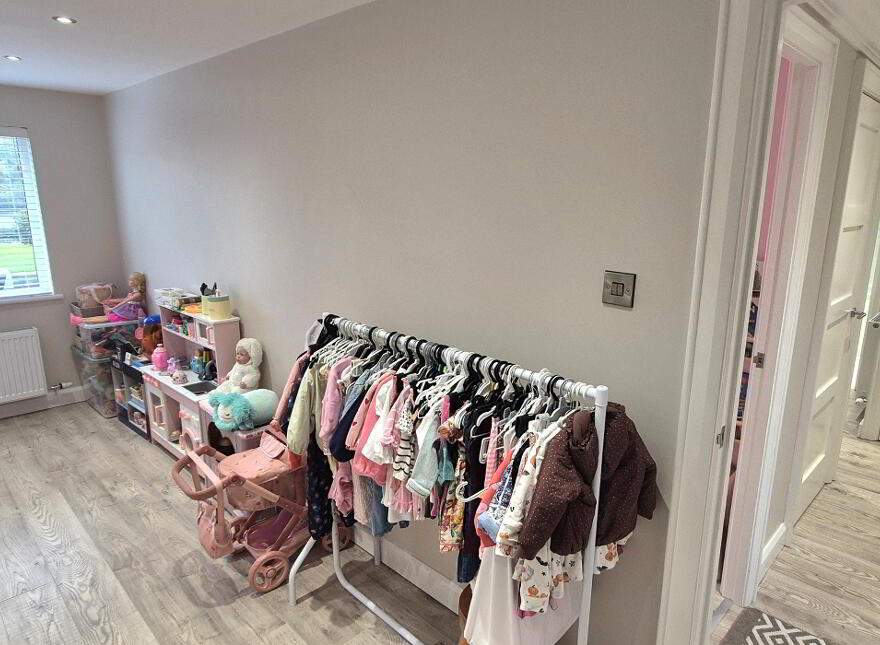 2 Orchard Row, Foyle Road, Derry, BT48 6SN