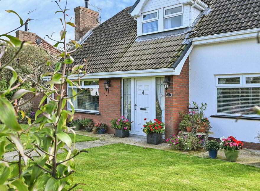 4 Ardfern, Saul Road, Downpatrick, BT30 6TN