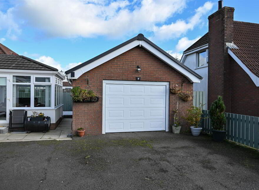4 Ardfern, Saul Road, Downpatrick, BT30 6TN