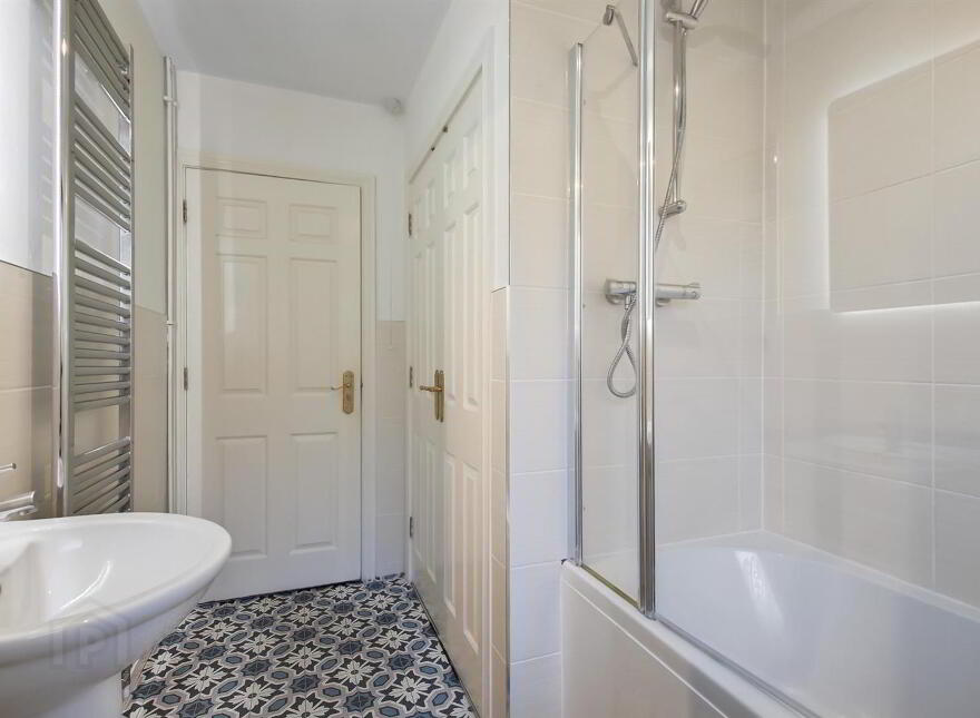 16 Ashleigh Manor, Belfast, BT9 6JY