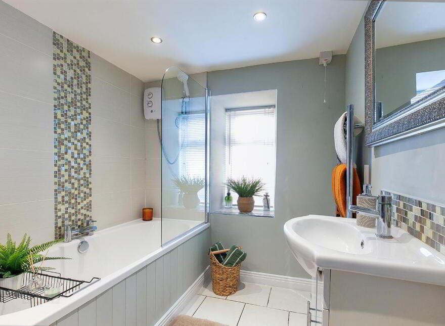 122 Hydepark Road, Newtownabbey, BT36 4PZ
