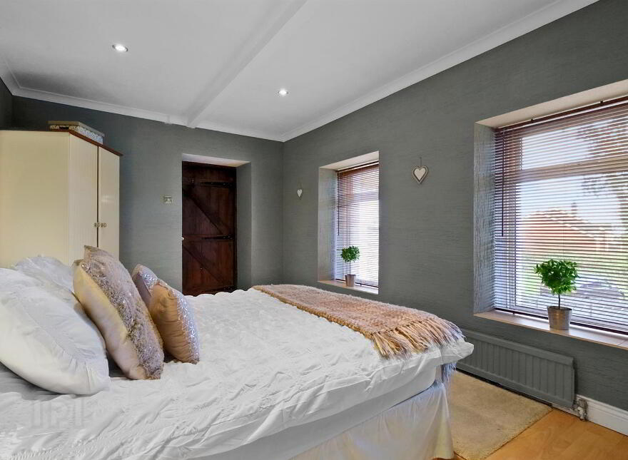 122 Hydepark Road, Newtownabbey, BT36 4PZ