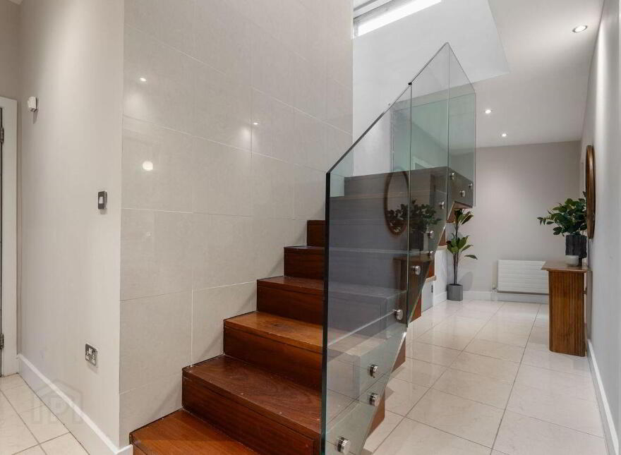 Zero, 3 Garville Drive, Rathgar, Rathgar, D06DE02