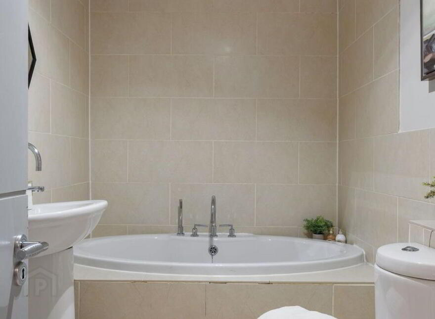 Zero, 3 Garville Drive, Rathgar, Rathgar, D06DE02