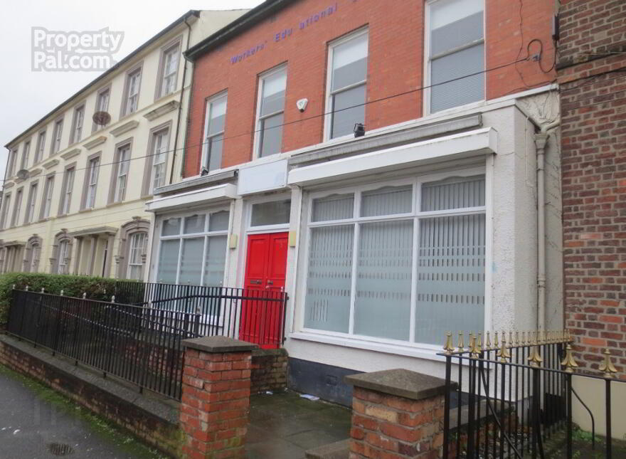 Fitzwilliam Halls, Serviced Accommodation, 3 Fitzwilliam Street, Queen...Belfast, BT9 6AW
