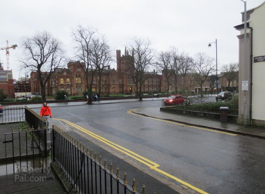 Fitzwilliam Halls, Serviced Accommodation, 3 Fitzwilliam Street, Queen...Belfast, BT9 6AW