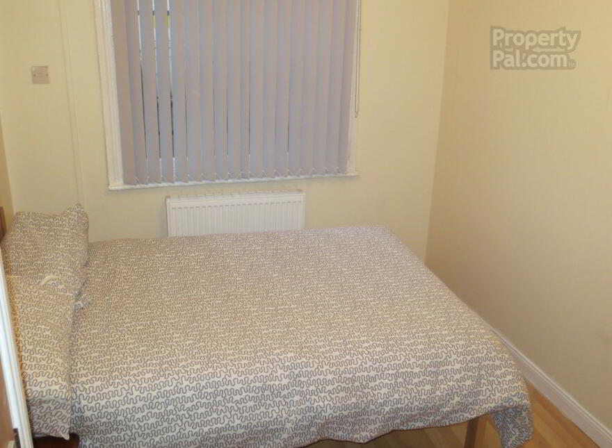 Fitzwilliam Halls, Serviced Accommodation, 3 Fitzwilliam Street, Queen...Belfast, BT9 6AW