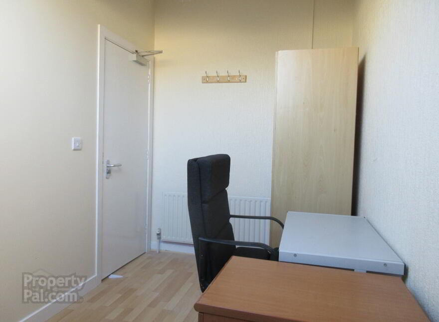 Fitzwilliam Halls, Serviced Accommodation, 3 Fitzwilliam Street, Queen...Belfast, BT9 6AW