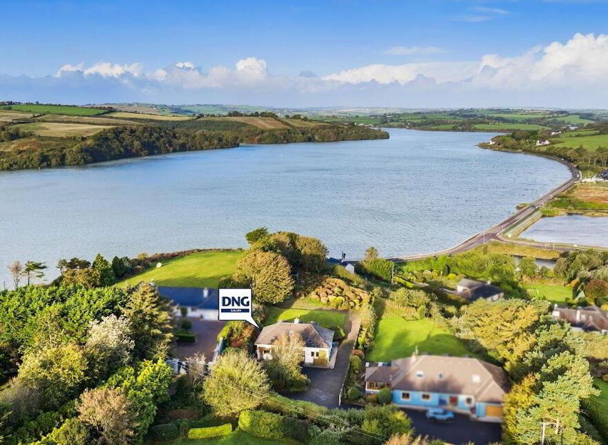 Rivendell, Knocknacurra, Kinsale, P17XV07